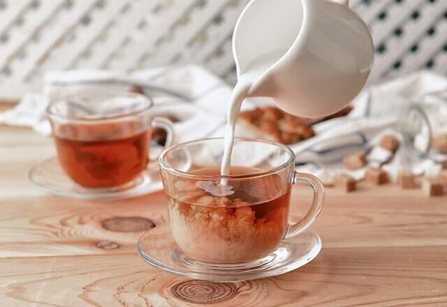 SÜTLÜ ÇAY